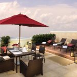 PAGE-5-TOP_WhiteSandsBeach_sea-view