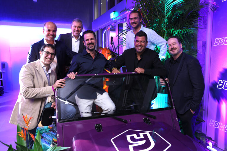 Timothy Gordon, David Arditi, Carlos Leal, Joshua Benaim, Fahad Al-Shamlan, Hubert Viriot & Gilberto Garcia Tunon
