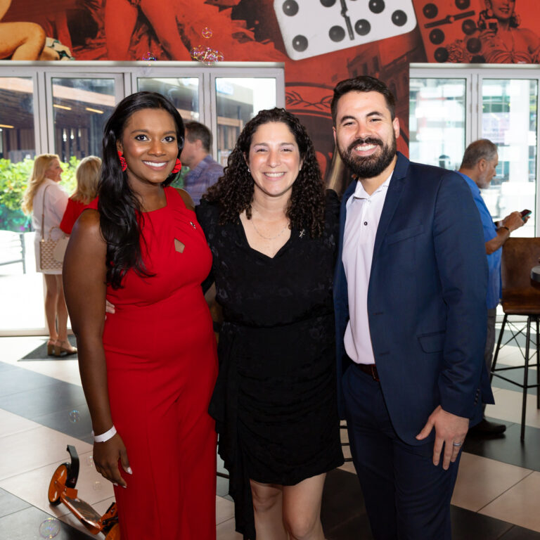 Brittnie Bassant, Kadie Black & Carlos Andrés Villacis
