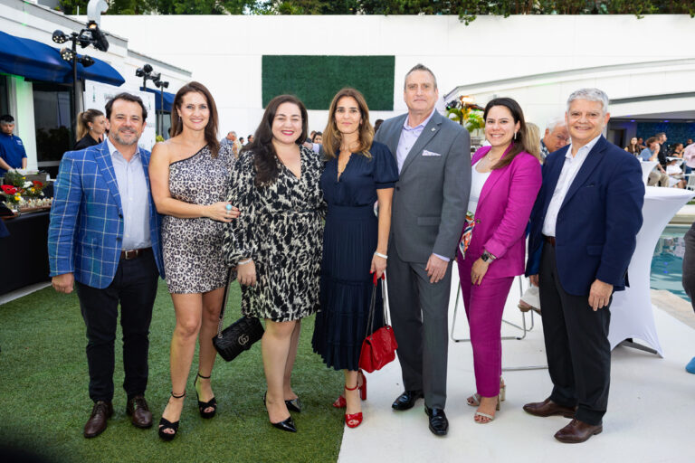 Alberto Najar, Luciana Tabeni, Chantal Lovaton, Florencia Tabeni, Simón Alperstein, Thelma Jammaers & Alfredo Picardi
