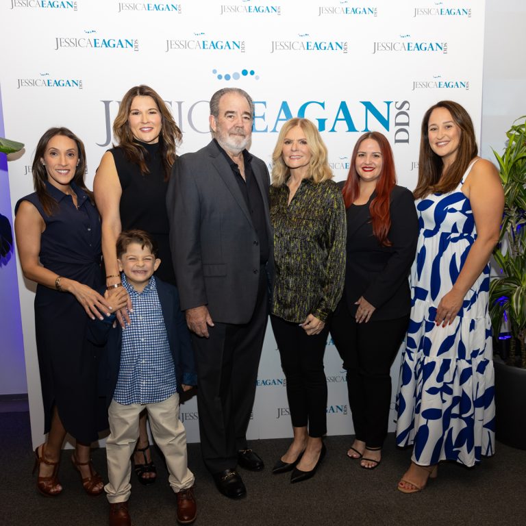 Elena Santana, Dr. Jessica Eagan, Michael De La Torre, William Eagan, Lucy Eagan, Beatrice Fernández & Stephanie De La Torre