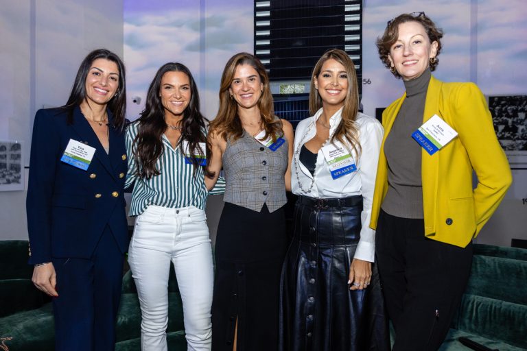 Tina Van Der Ven, Alexandra Eichner, Vanessa Stabile, Alejandra Castillo & Anne Wilkinson