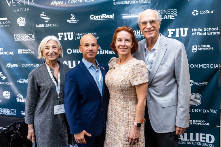 Marilyn Kohn, Joshua Kohn, Tracy Kohn & Ronald Kohn