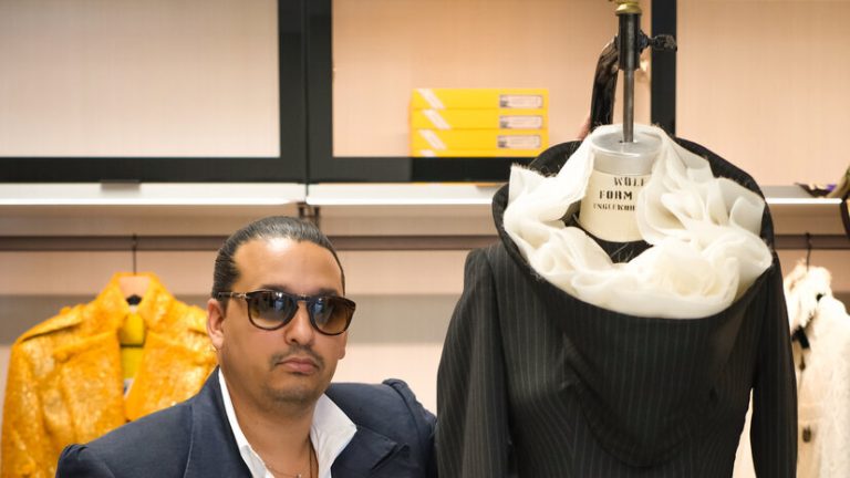 Bárzaga: Alejandro Barzaga's Cuban Voice in Luxury Fashion — Contrast Cut