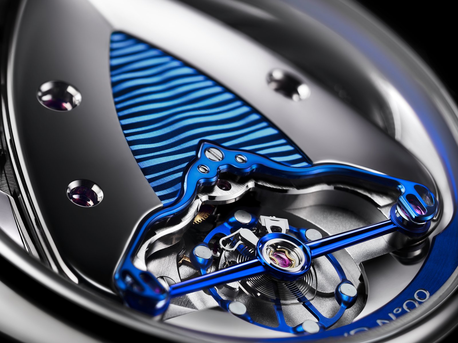 De Bethune DB25 Digitale: Jumping Hour and Spherical Moon