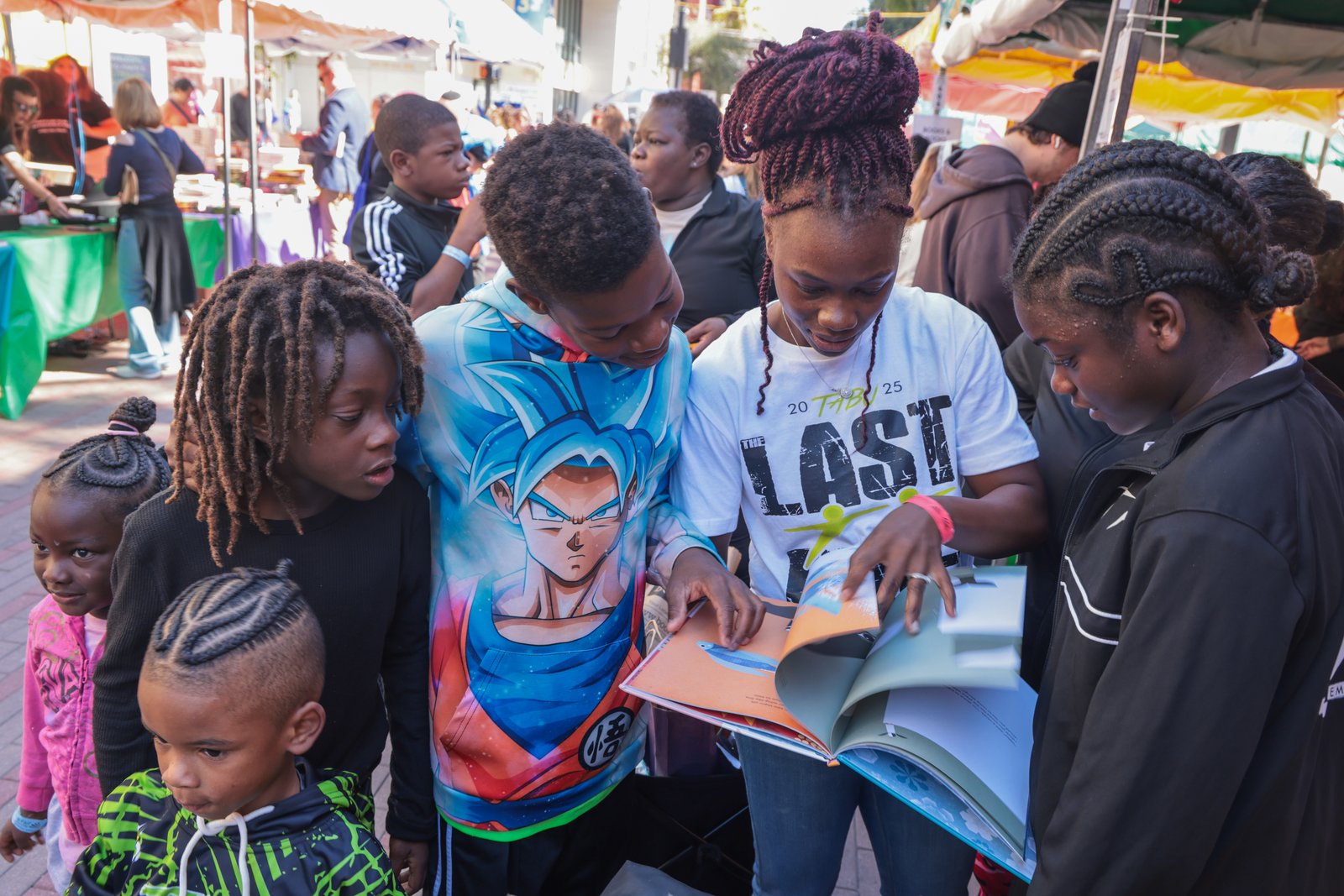 Turning Pages – Radar: Fort Lauderdale Boat Show, Miami AI Summit & Book Fair