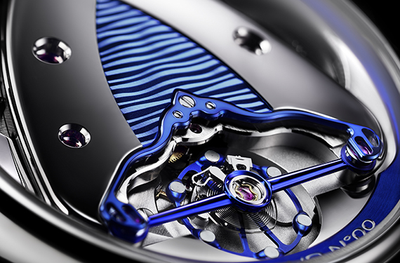 De Bethune DB25 Digitale: Jumping Hour and Spherical Moon